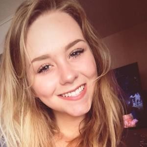 Meet your Posher, Jeralyn